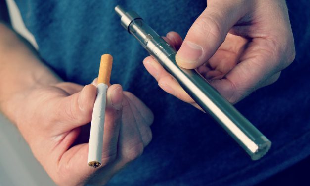 Le vapotage augmente le risque de devenir un fumeur de cigarette conventionnelle