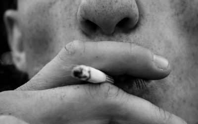 Le fumeur ne “décide” pas de fumer